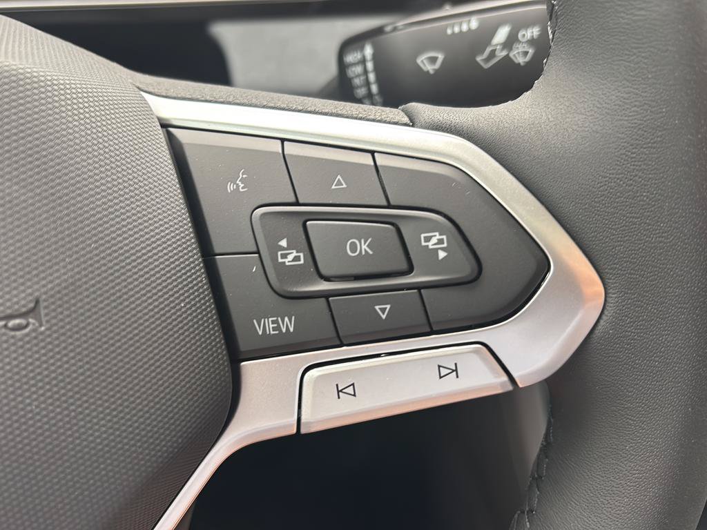 New 2026 Volkswagen Jetta SE FWD image 22