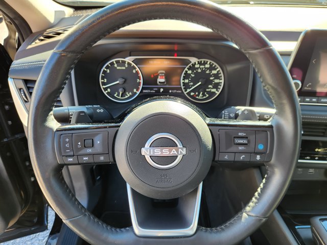 Certified 2023 Nissan Rogue SV w/ SV Premium B Package AWD/4WD image 9