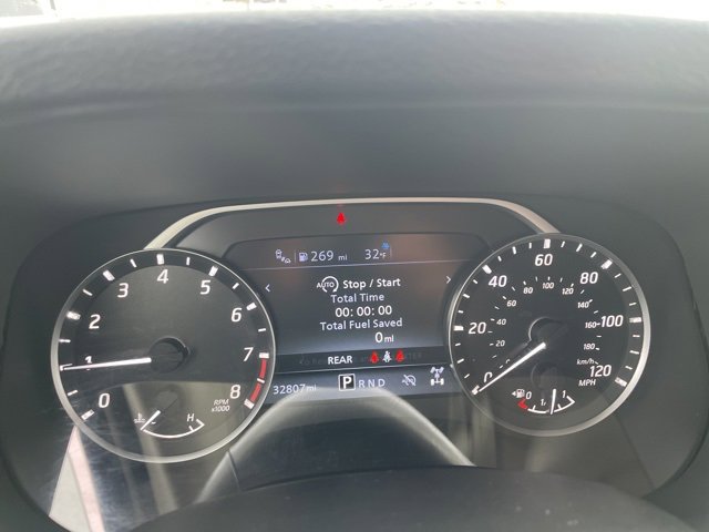 Used 2024 Nissan Frontier SV w/ SV Convenience Package image 23