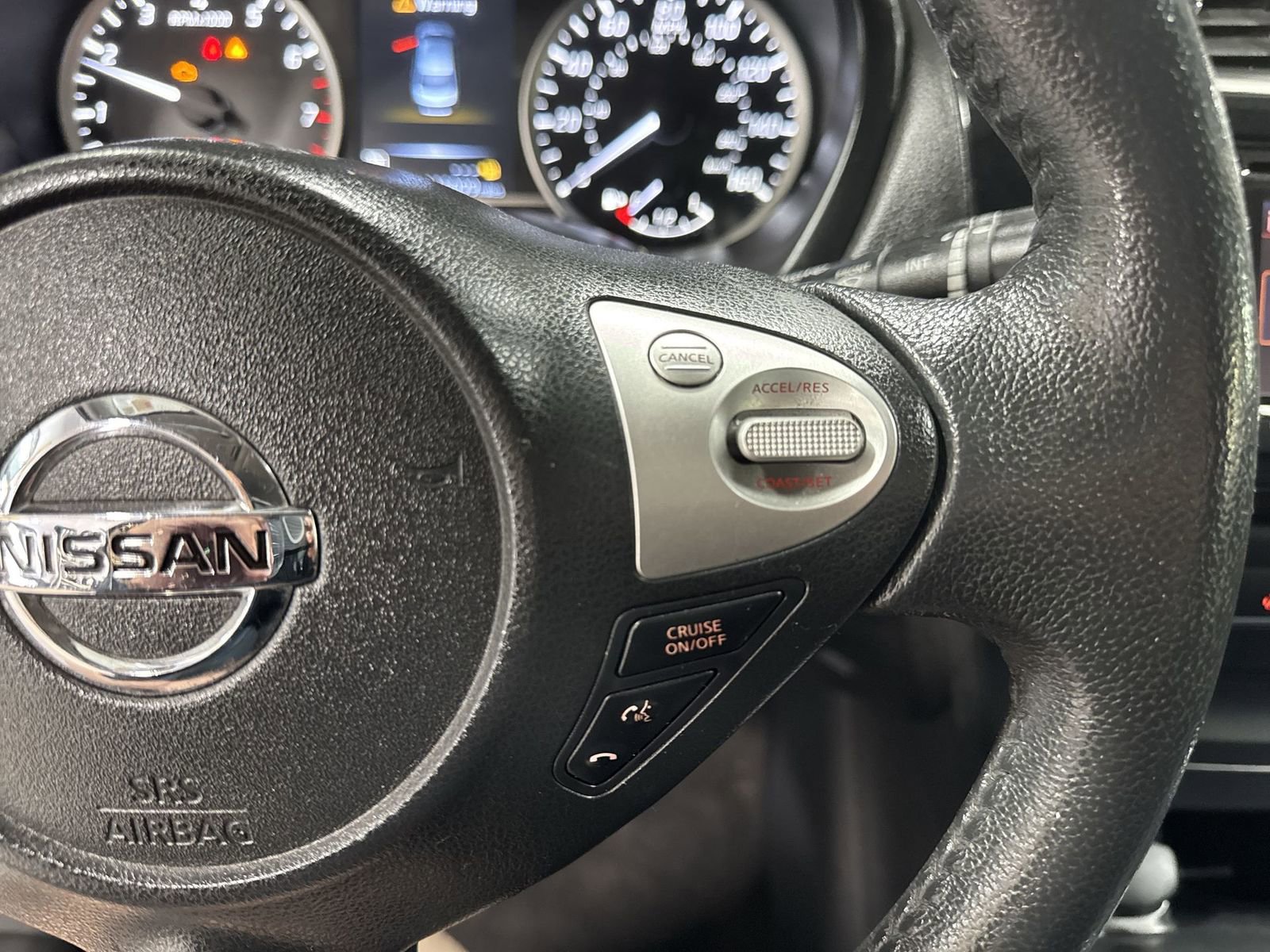 Used 2016 Nissan Sentra SV image 18