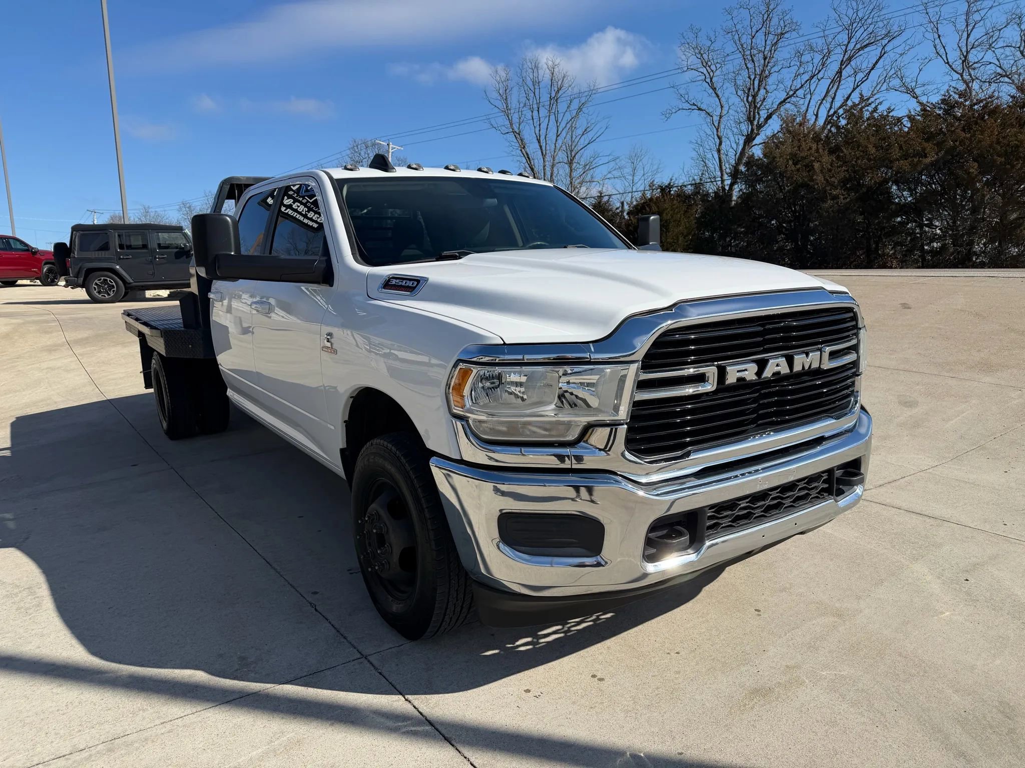 Used 2020 RAM 3500 SLT w/ Quick Order Package 2YG SLT AWD/4WD image 3