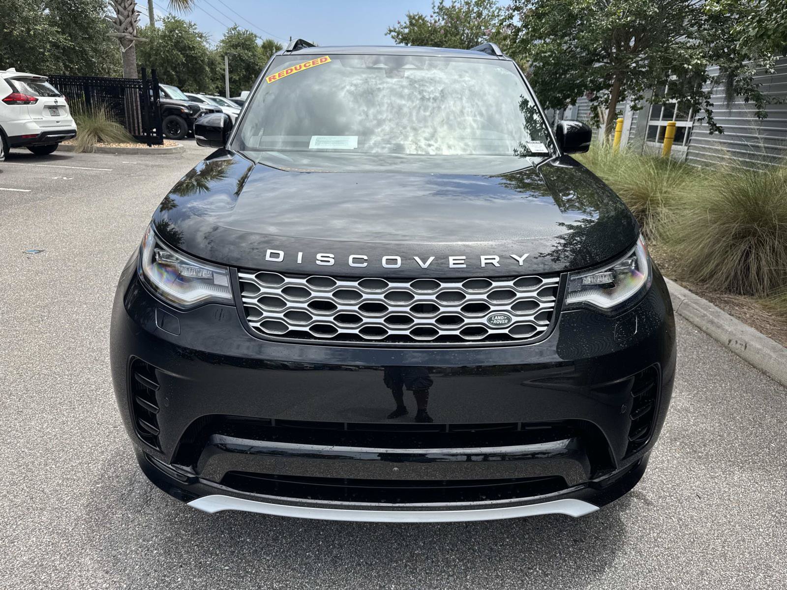 Certified 2026 Land Rover Discovery Limited Edition AWD/4WD image 8