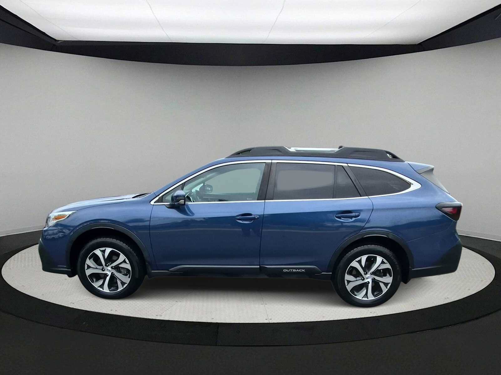 Used 2020 Subaru Outback Limited w/ Popular Package #2 AWD/4WD image 5