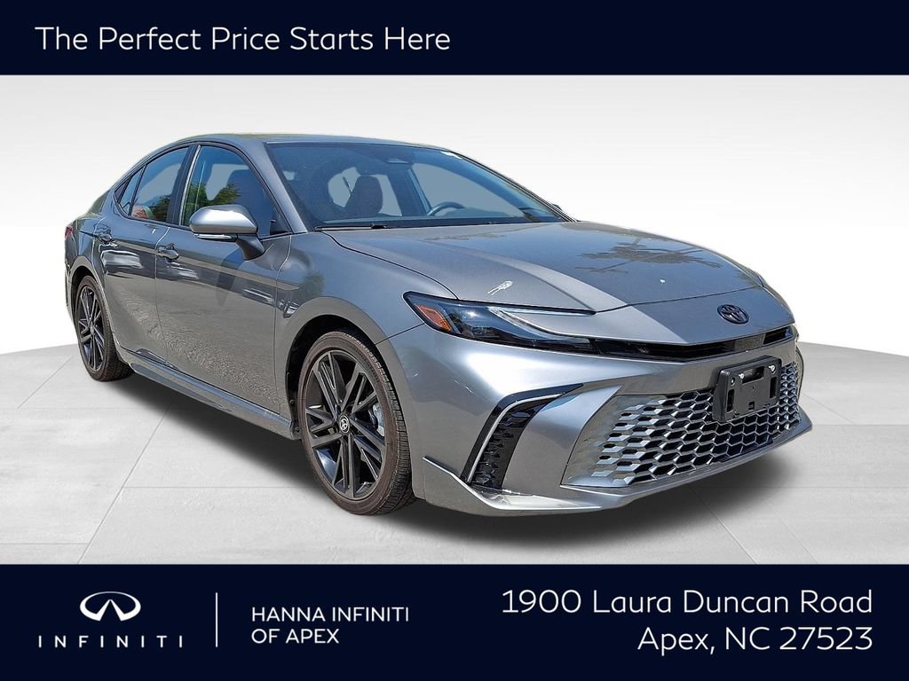 Used 2025 Toyota Camry XSE FWD image 1