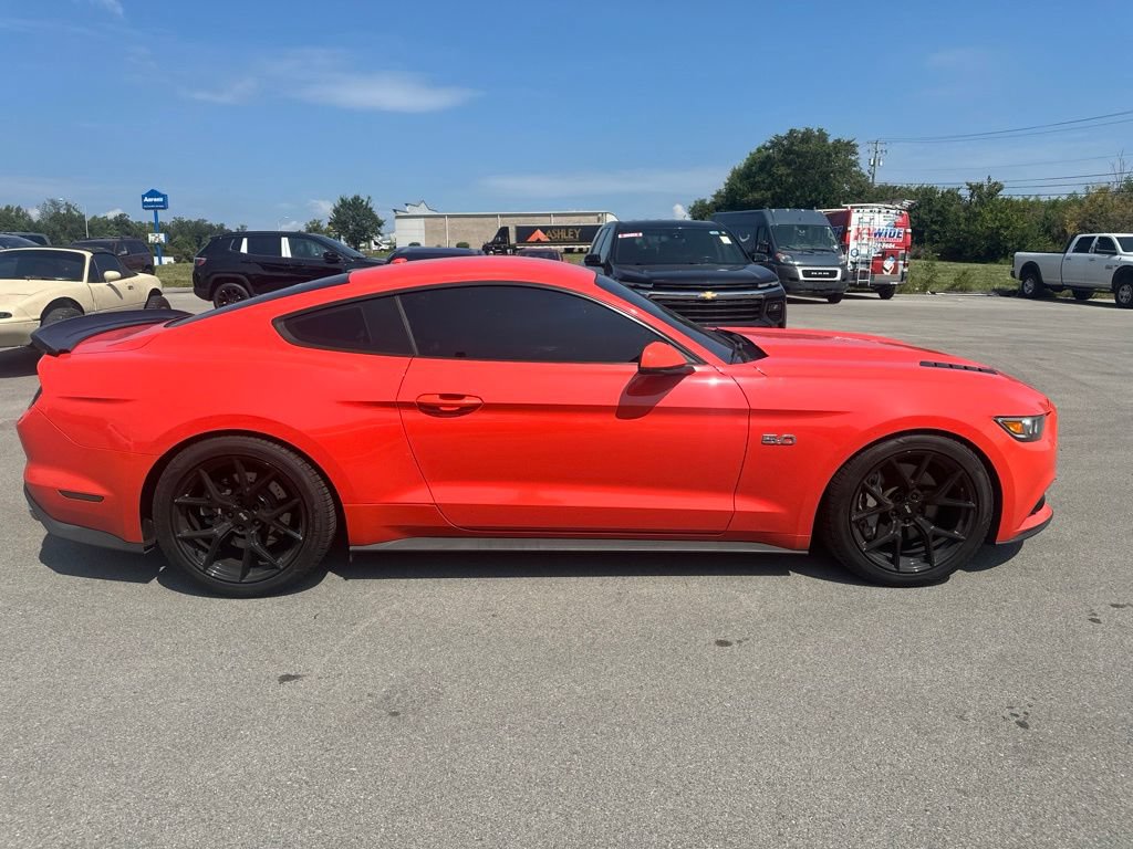 Used 2015 Ford Mustang GT Premium w/ Equipment Group 401A RWD image 4