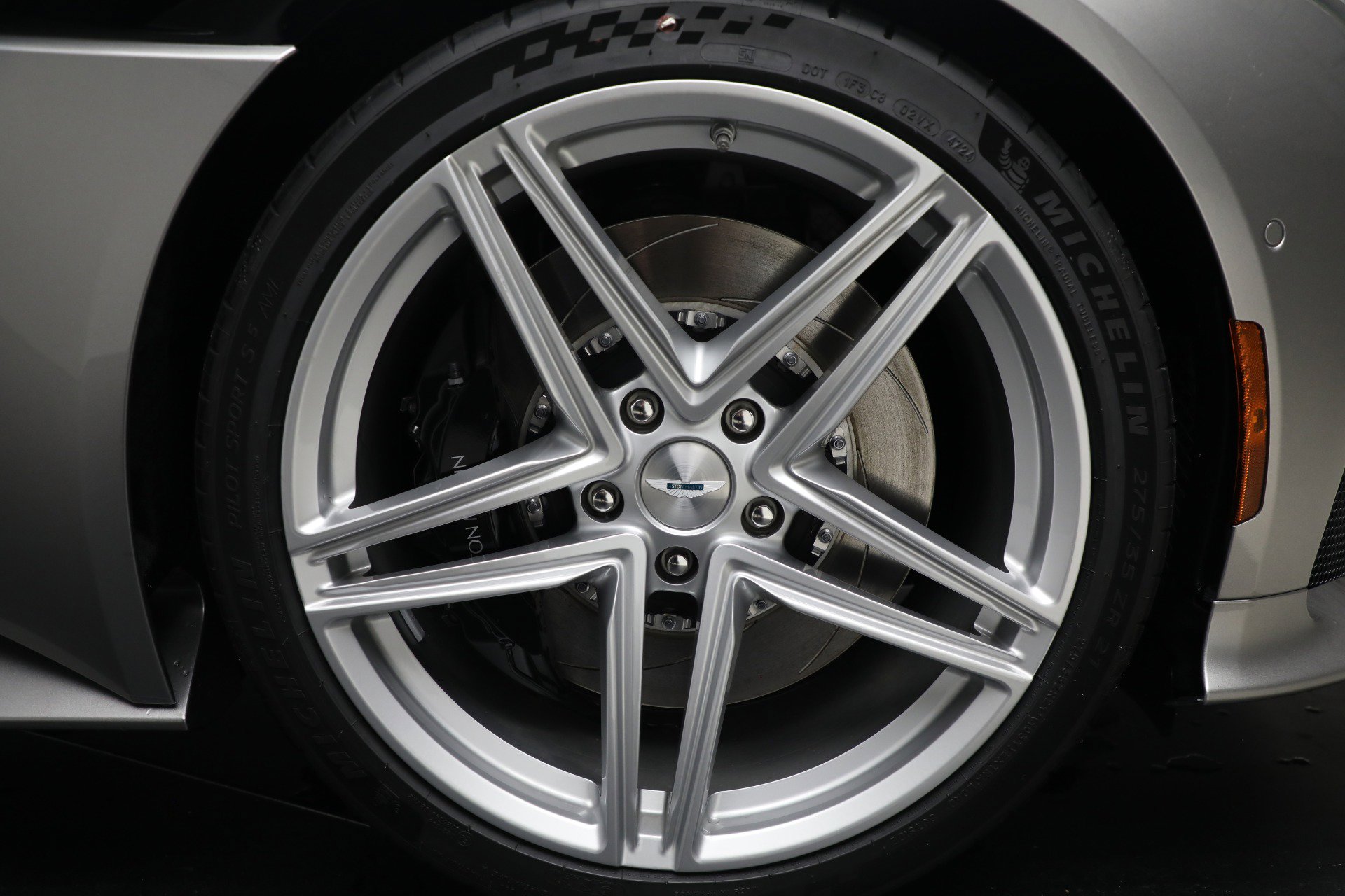 New 2026 Aston Martin DB12 Volante image 41