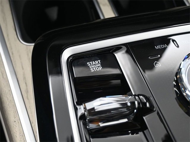 New 2025 BMW 760i xDrive w/ Executive Package image 6