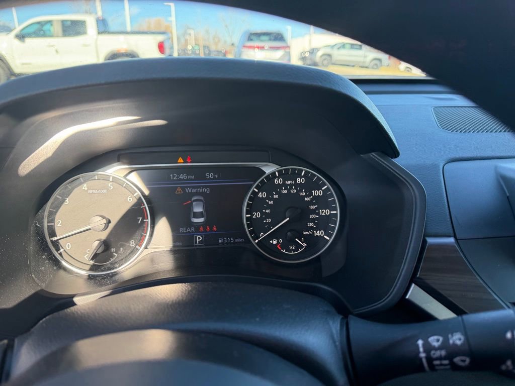 Used 2024 Nissan Altima 2.5 SV image 14