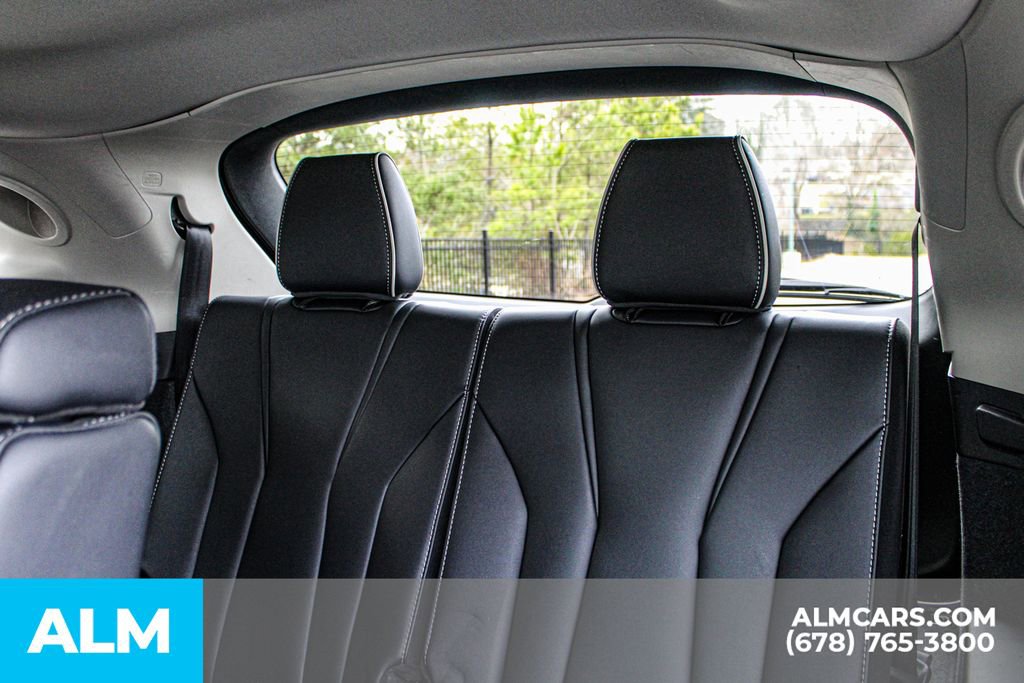 Used 2024 Acura MDX SH-AWD w/ Advance Package image 18