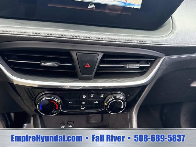 Used 2024 Buick Encore GX Sport Touring AWD/4WD image 21
