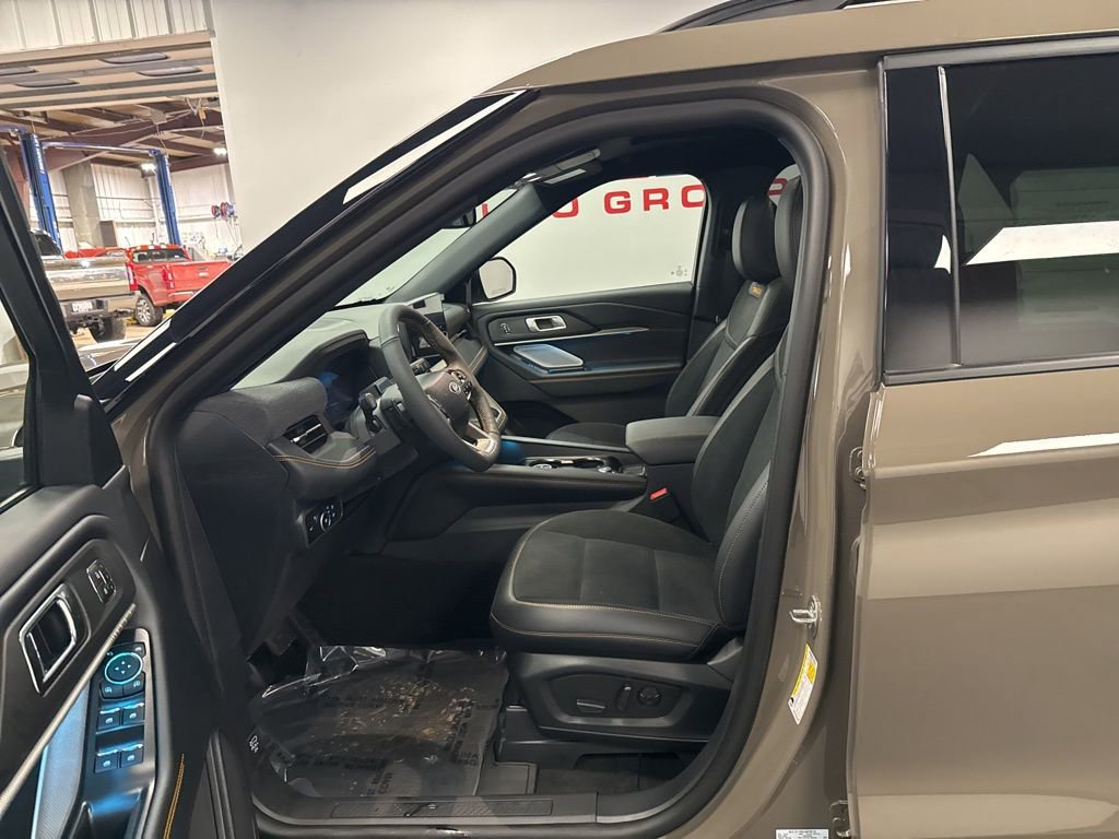 New 2026 Ford Explorer Tremor w/ Tremor Ultimate Package image 18