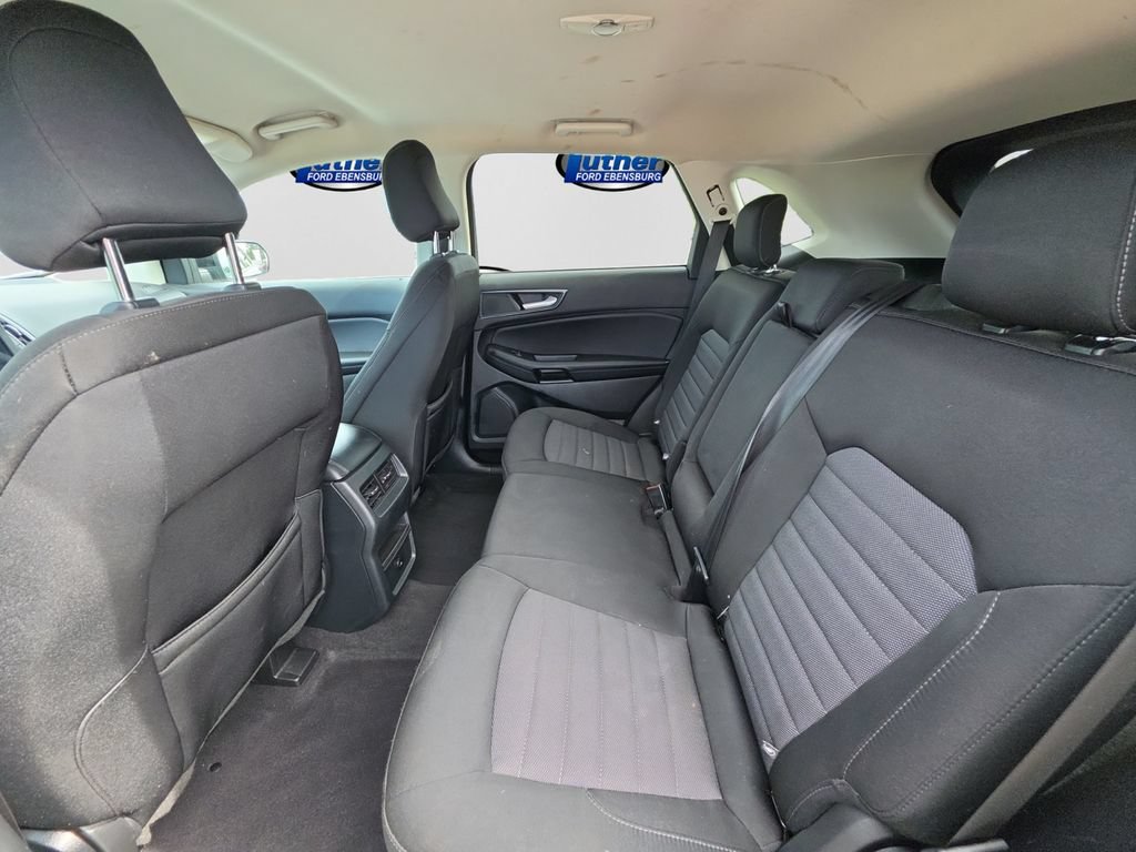 Used 2024 Ford Edge SE w/ Black Appearance Package AWD/4WD image 11