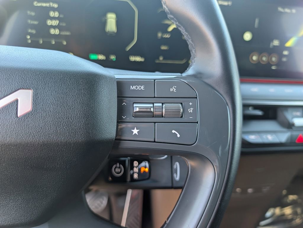 Certified 2024 Kia EV9 GT-Line image 27