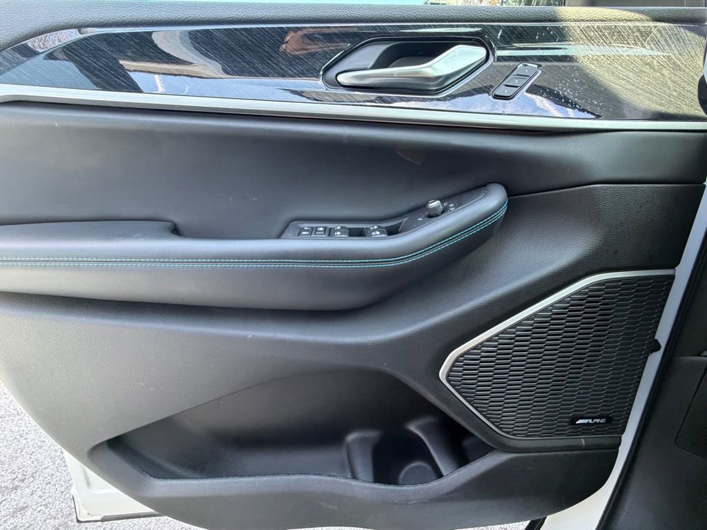 Used 2023 Jeep Grand Cherokee Trailhawk w/ Luxury Tech Group III image 31