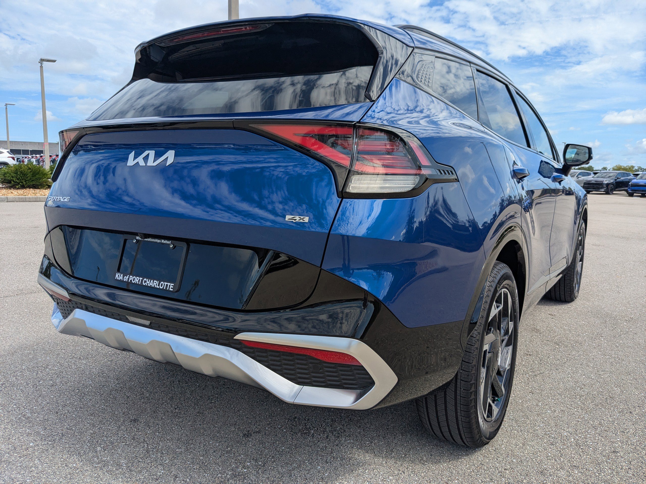 Certified 2025 Kia Sportage SX image 5