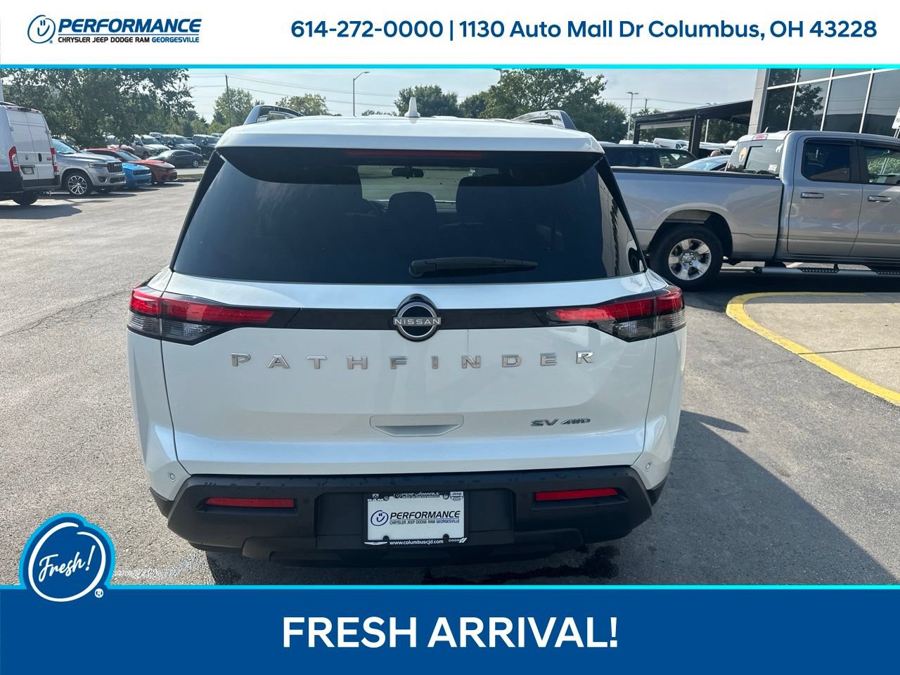 Used 2023 Nissan Pathfinder SV AWD/4WD image 5