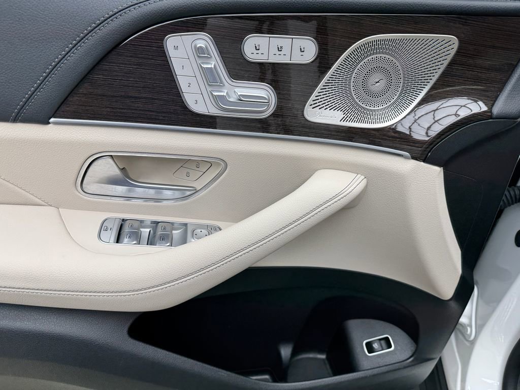 Certified 2024 Mercedes-Benz GLE 350 4MATIC image 9