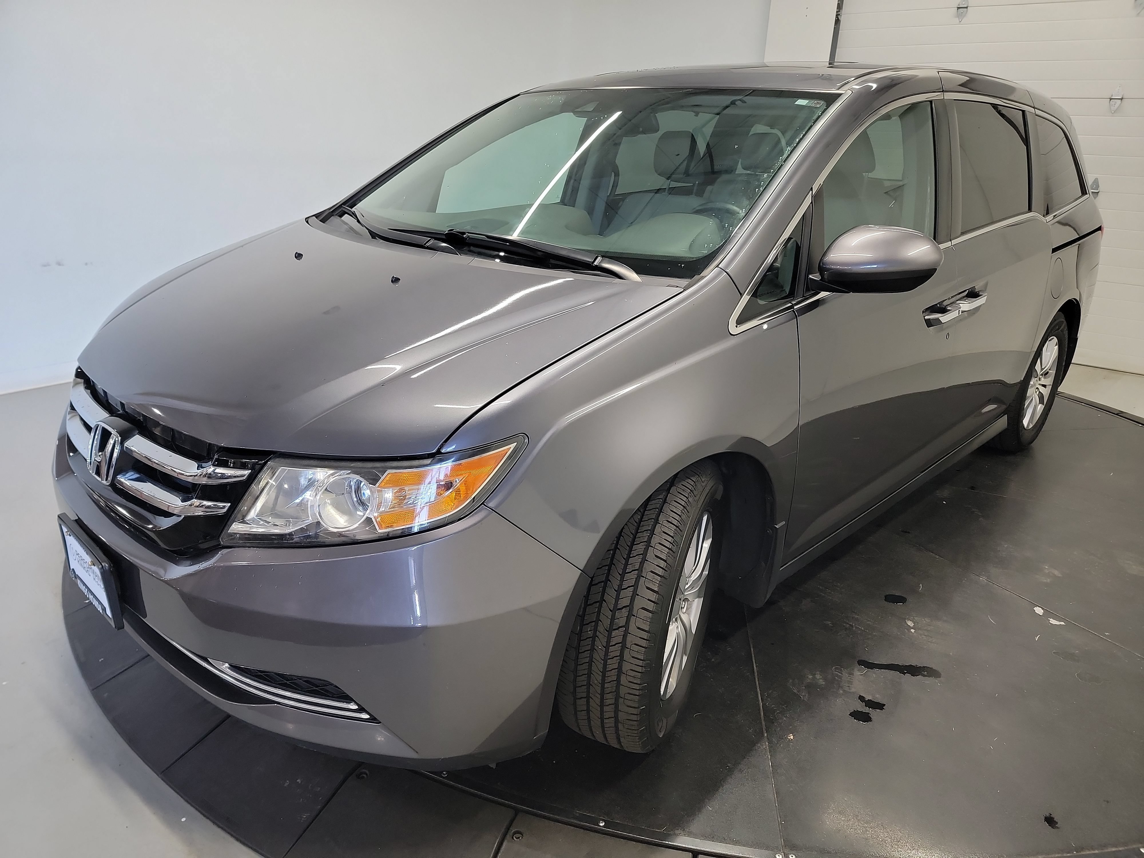 Used 2016 Honda Odyssey EX-L image 3