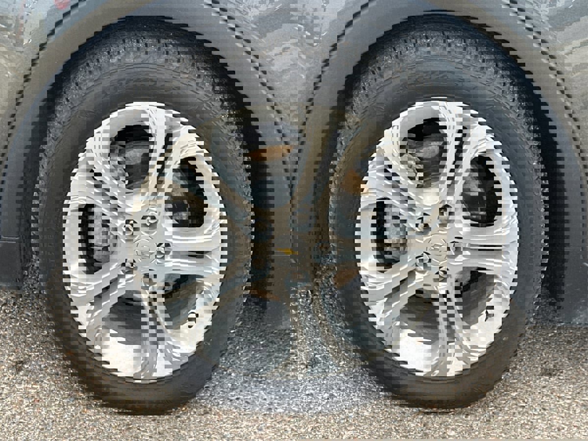 Used 2021 Chevrolet Bolt LT image 22