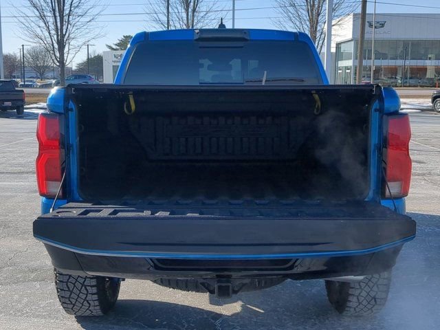 Used 2023 Chevrolet Colorado ZR2 image 16