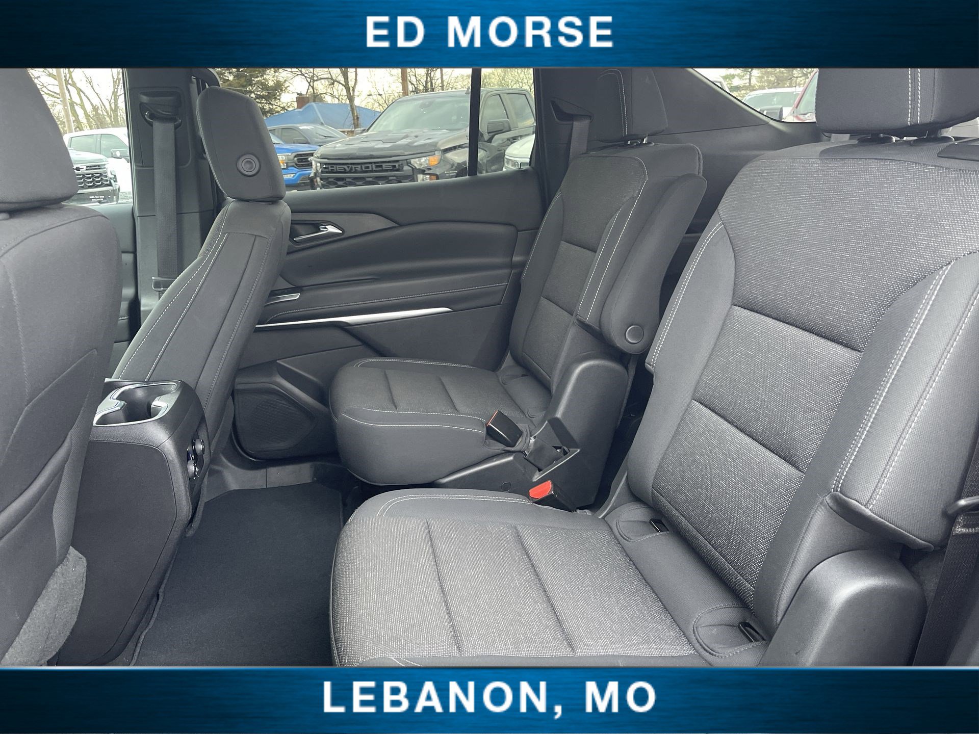 Used 2025 Chevrolet Traverse LT image 23