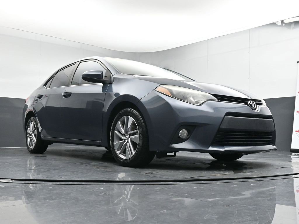 Used 2014 Toyota Corolla LE image 36