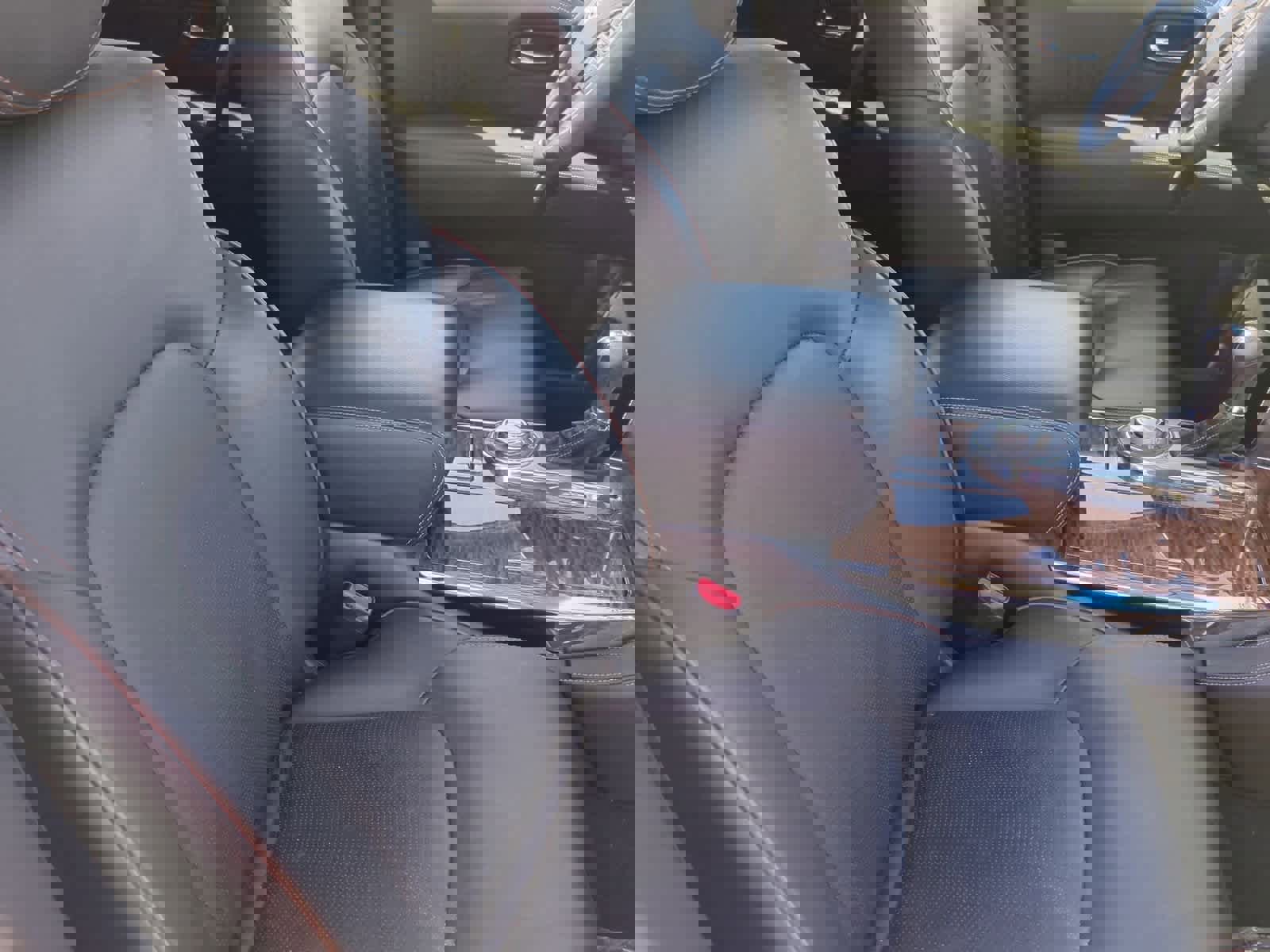 Used 2017 Nissan Armada Platinum image 23