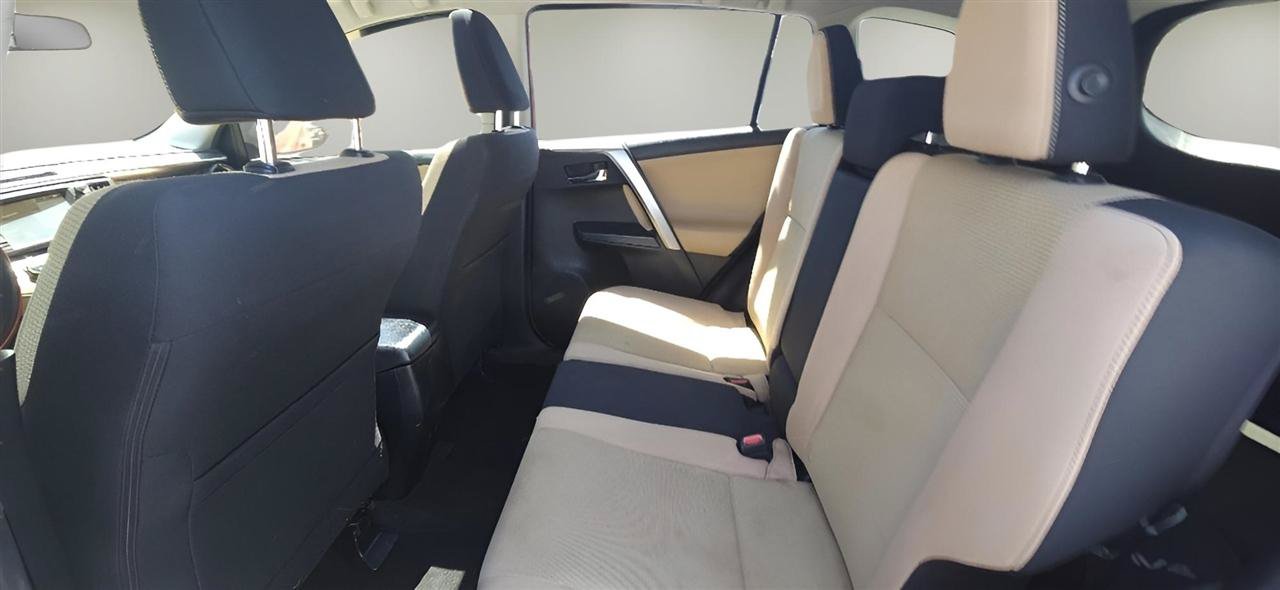 Used 2016 Toyota RAV4 XLE AWD/4WD image 19