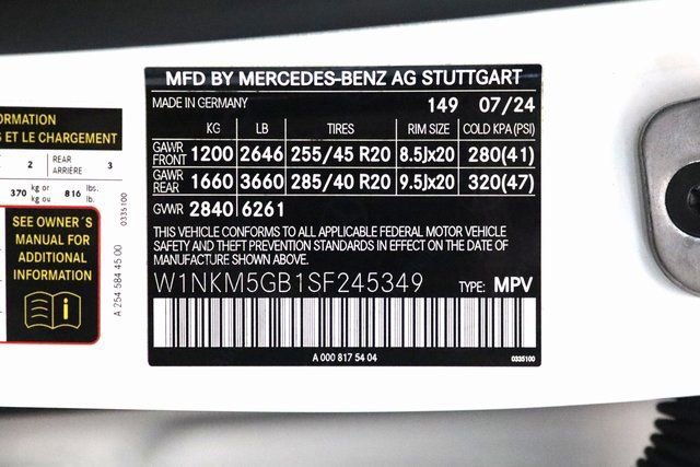 Used 2025 Mercedes-Benz GLC 350e 4MATIC w/ AMG Line image 29