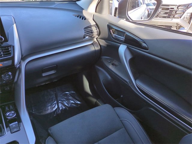 Used 2024 Mitsubishi Eclipse Cross SE image 17
