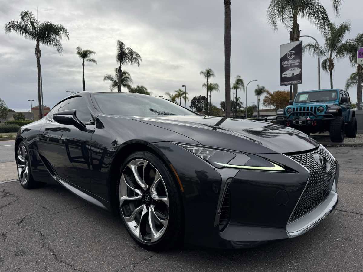 Used 2019 Lexus LC 500 Coupe w/ Touring Package image 9