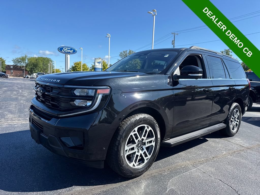 Used 2025 Ford Expedition Active AWD/4WD video 2