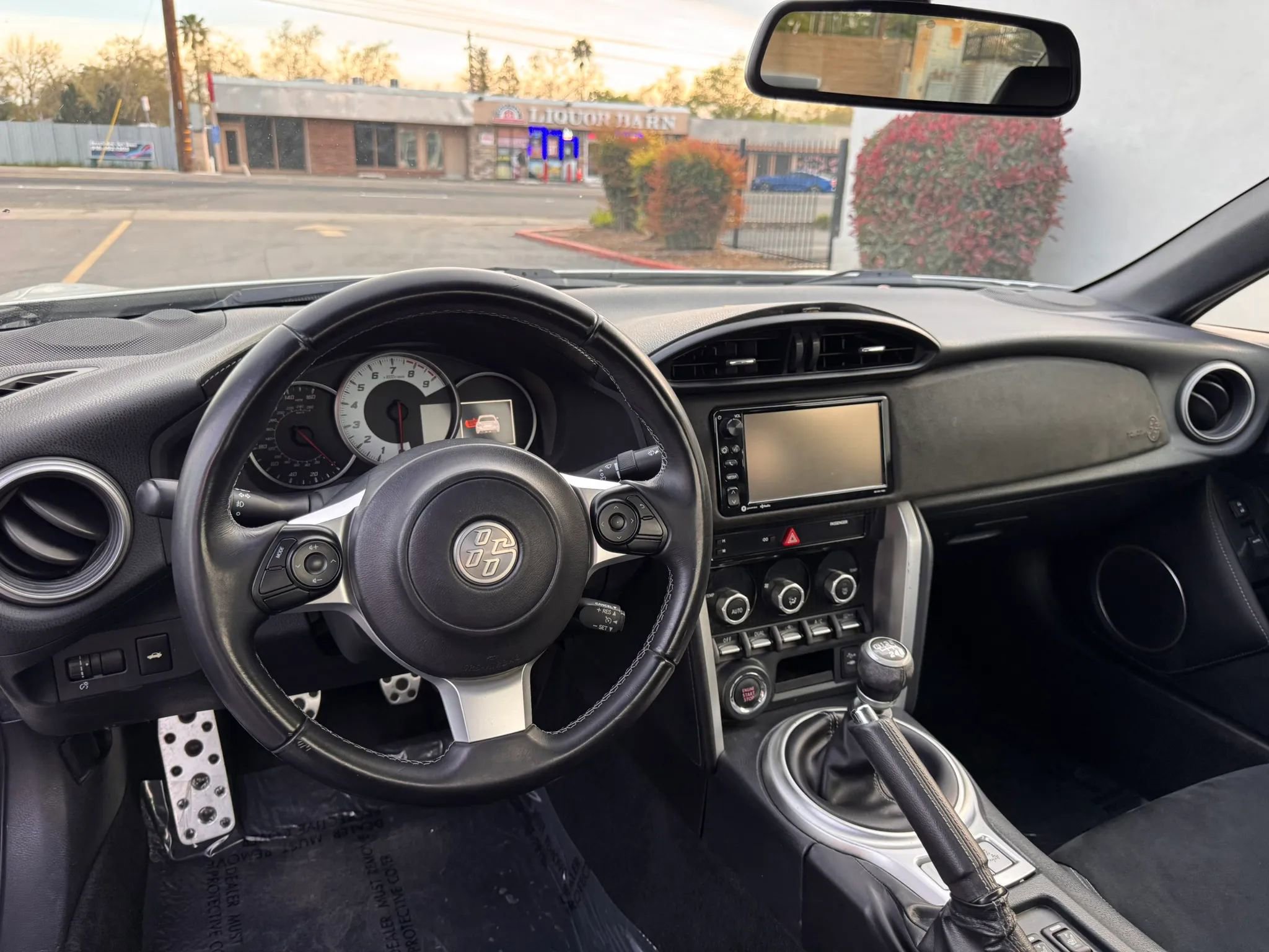 Used 2018 Toyota 86 RWD image 17