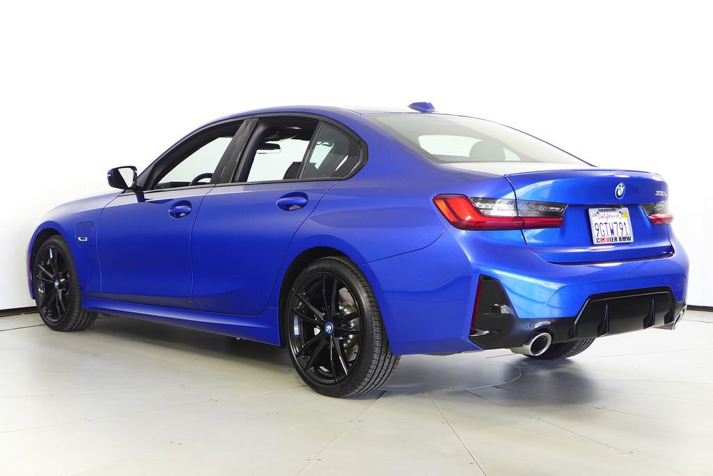 Used 2023 BMW 330e w/ M Sport Package image 9