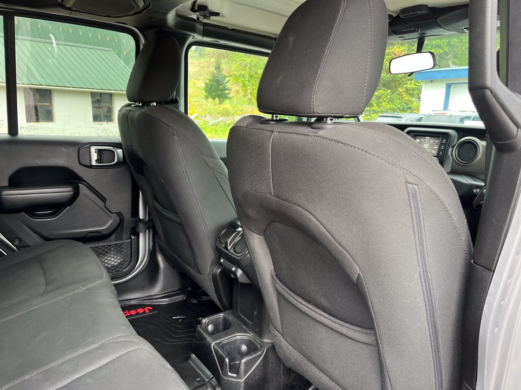 Used 2018 Jeep Wrangler Unlimited Sport S AWD/4WD image 31