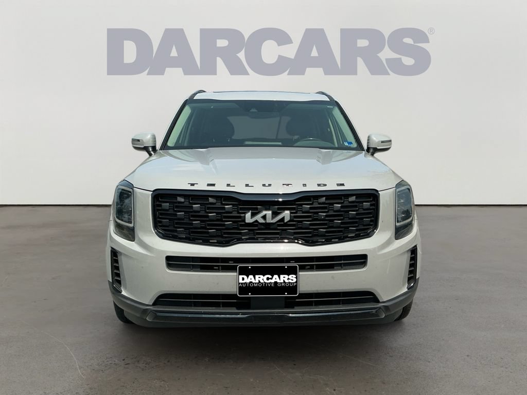 Used 2022 Kia Telluride EX w/ EX Premium Package AWD/4WD image 2