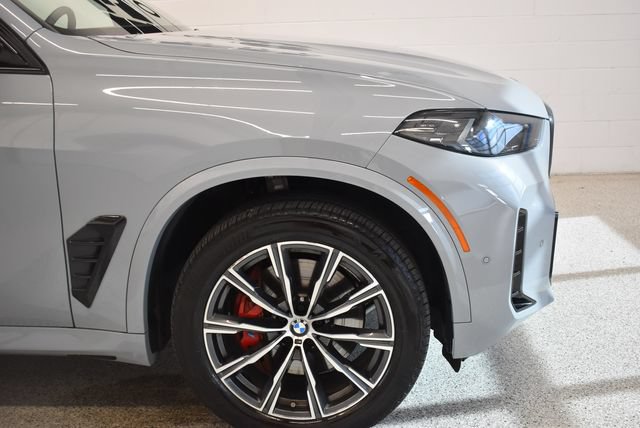 Used 2026 BMW X5 xDrive40i AWD/4WD image 13