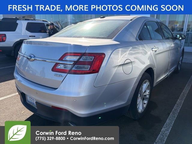 Used 2016 Ford Taurus SEL w/ Equipment Group 201A image 5
