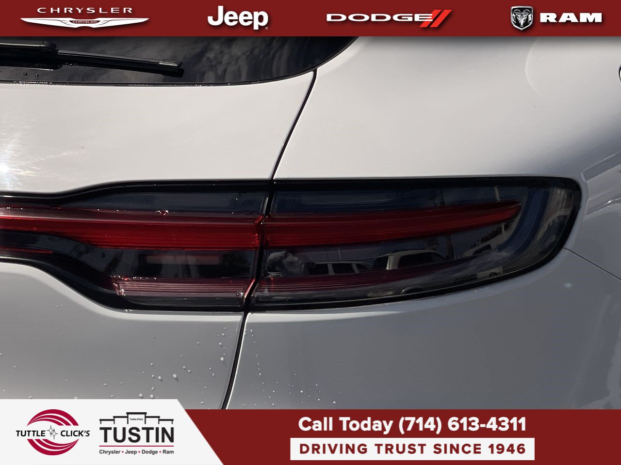 Used 2024 Porsche Macan AWD/4WD image 15
