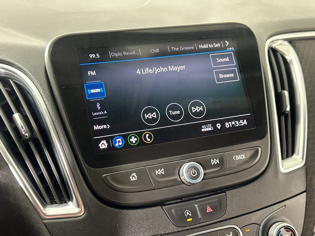 Used 2020 Chevrolet Malibu LT FWD image 28