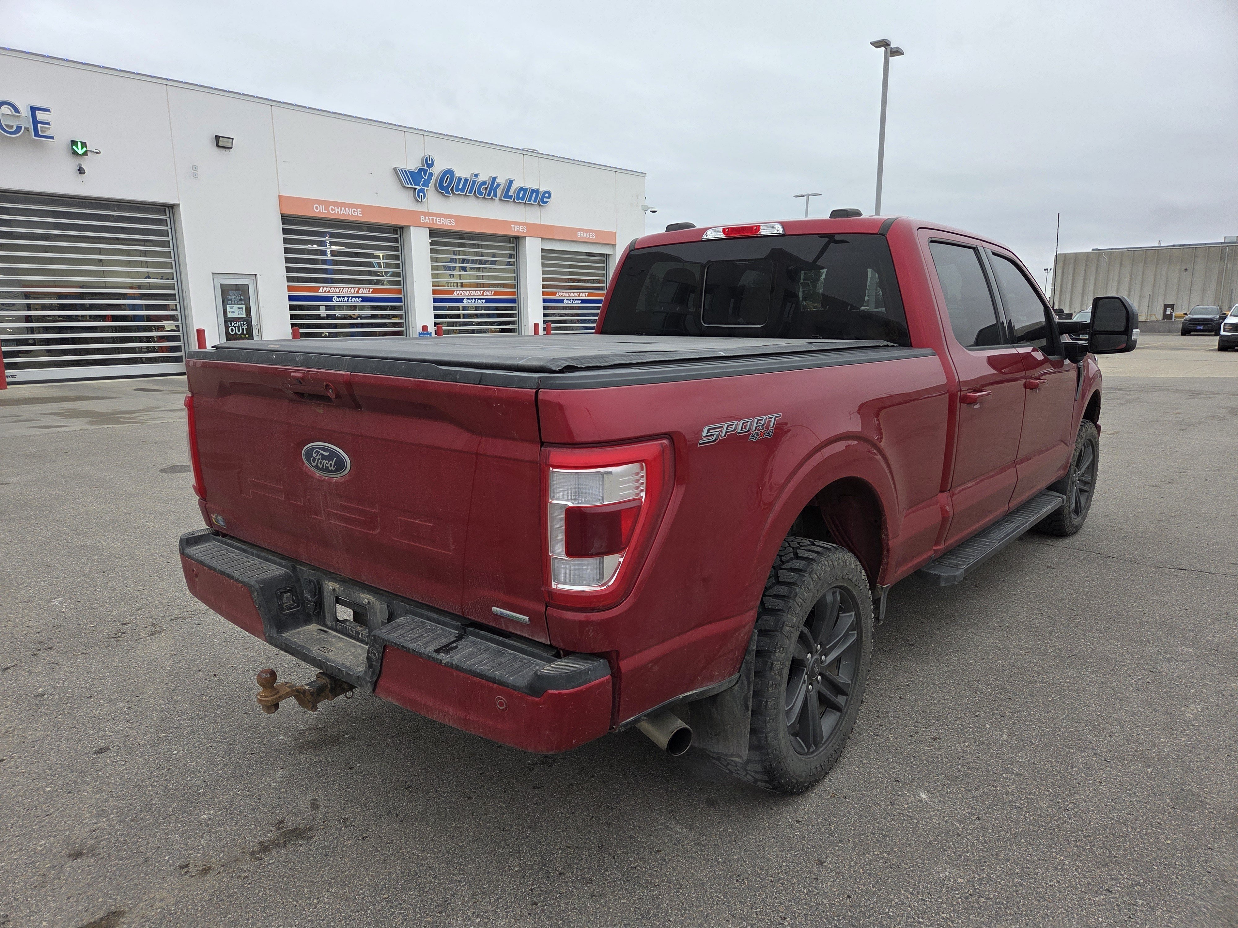 Used 2023 Ford F150 Lariat w/ Max Trailer Tow Package AWD/4WD image 5