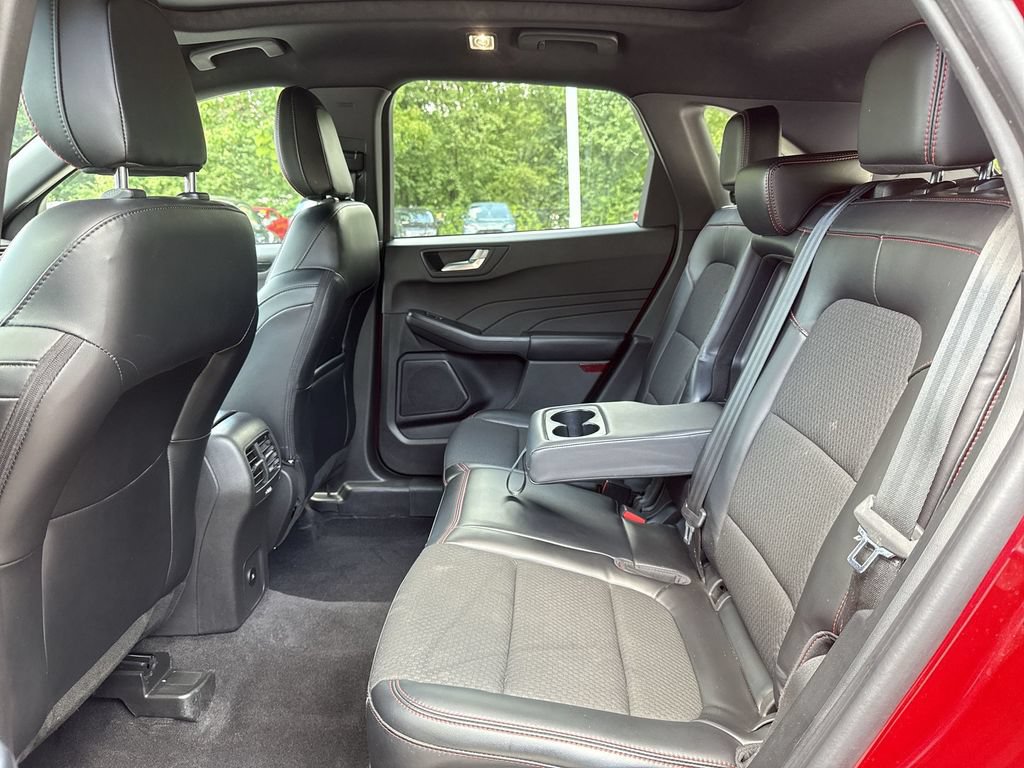 Used 2023 Ford Escape ST-Line w/ Tech Pack #1 AWD/4WD image 25