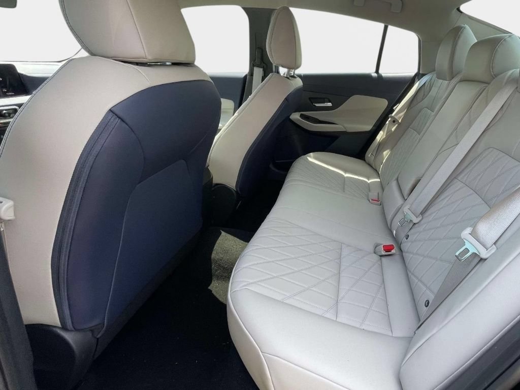 New 2026 Nissan Sentra SL w/ Floor Mat Package FWD image 11