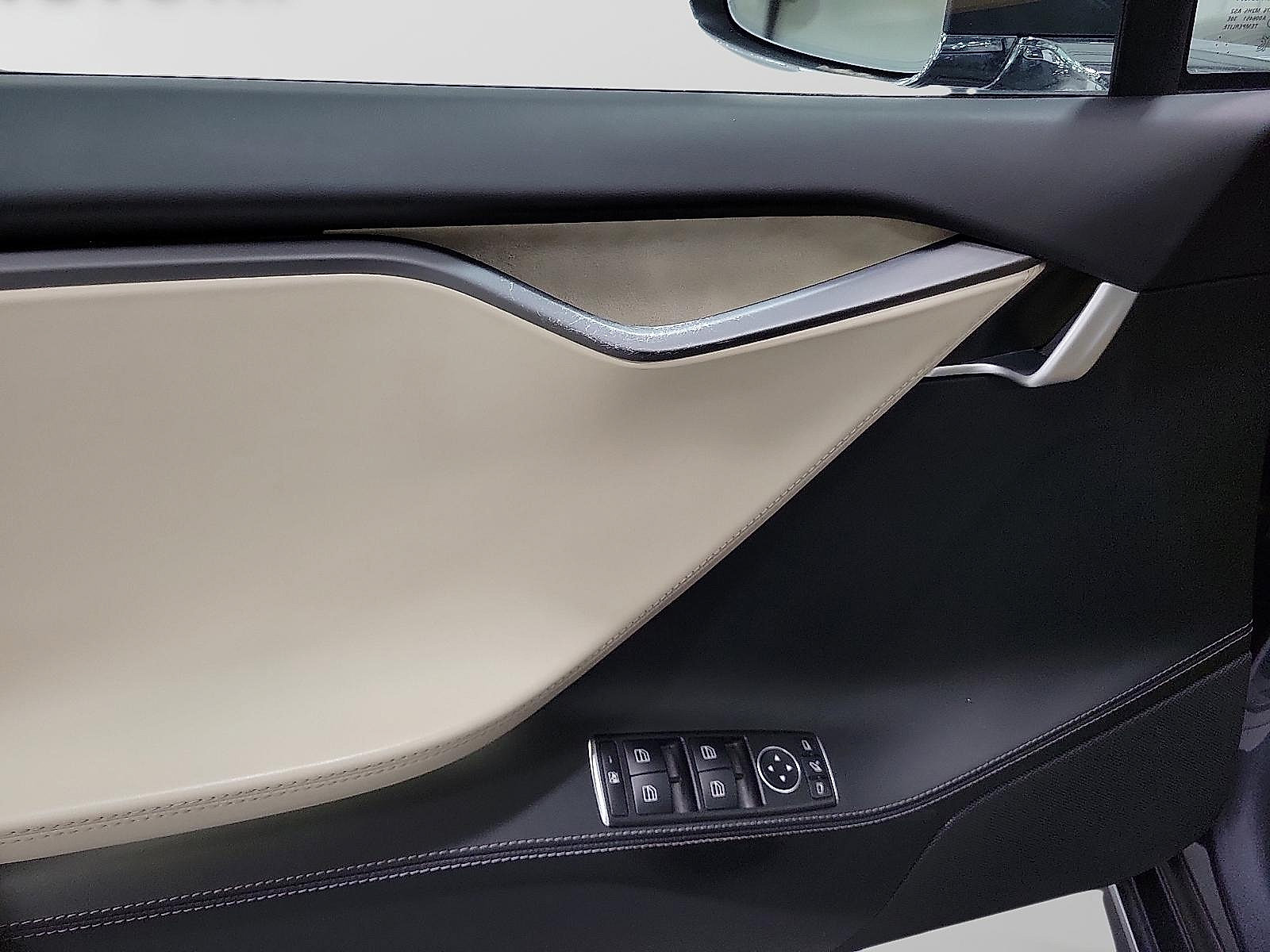Used 2019 Tesla Model S 100D AWD/4WD image 10