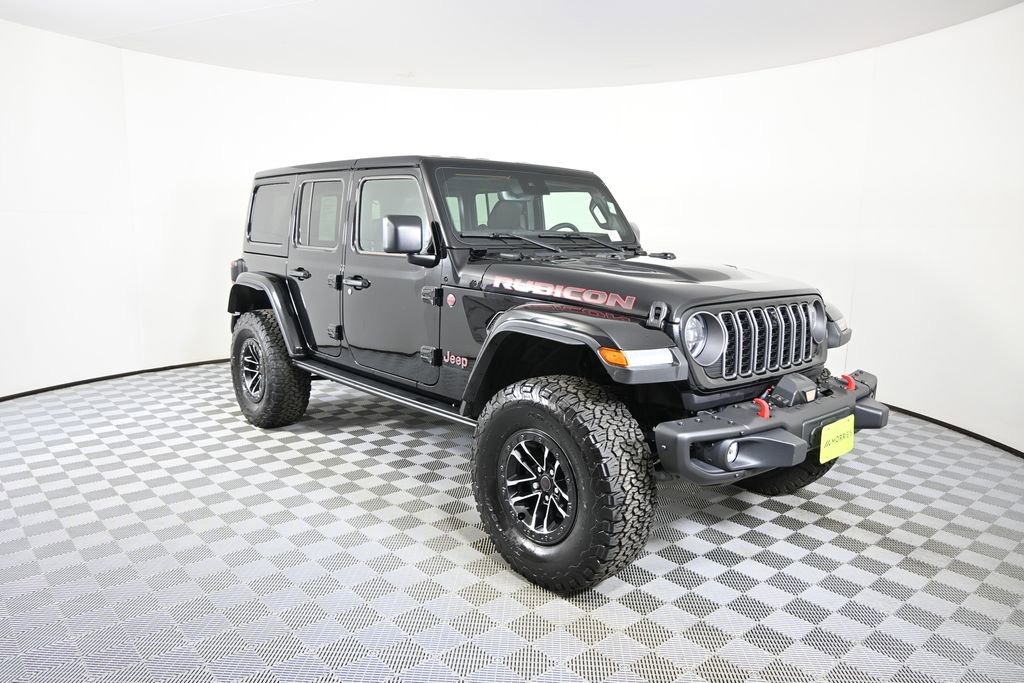 Used 2024 Jeep Wrangler Unlimited Rubicon AWD/4WD image 9