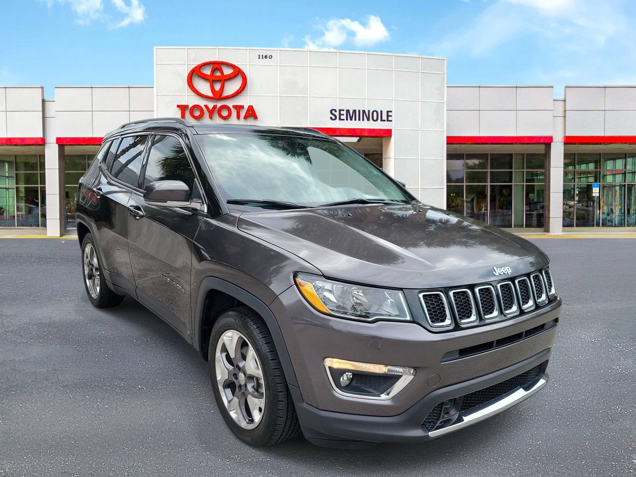 Used 2021 Jeep Compass Limited w/ Sun and Sound Group FWD image 2