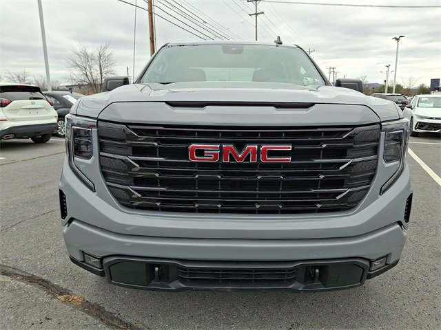 Used 2024 GMC Sierra 1500 Elevation image 5