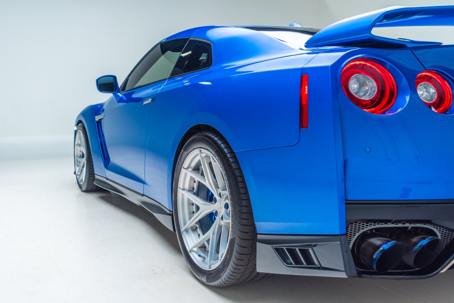 Used 2021 Nissan GT-R Premium AWD/4WD image 61