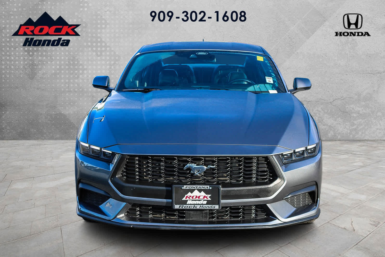 Used 2025 Ford Mustang Premium RWD image 2