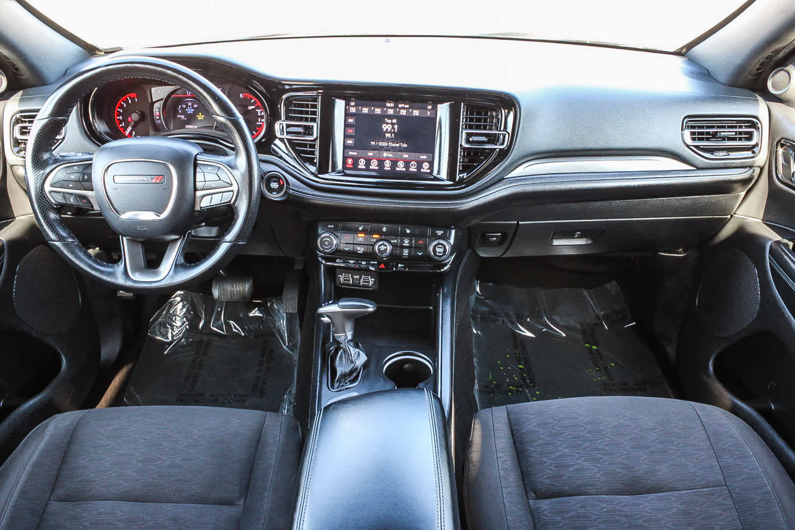 Used 2023 Dodge Durango SXT image 12